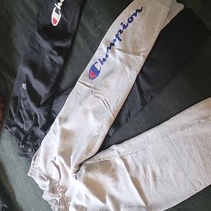 Champion jogger lot (2) shorts (1)